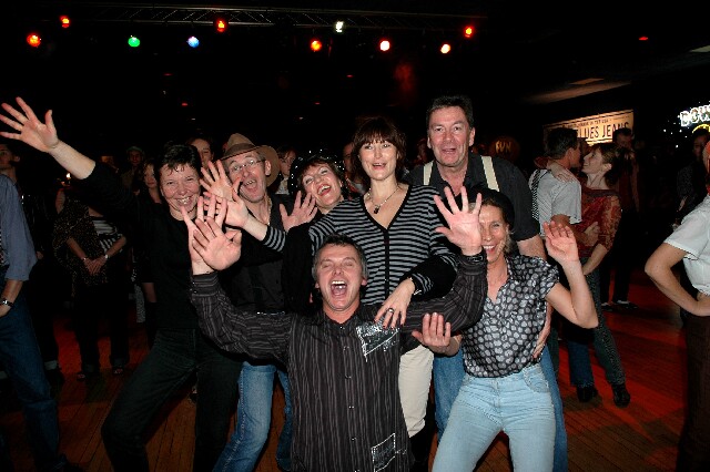 min 2006 11 25 riot 336